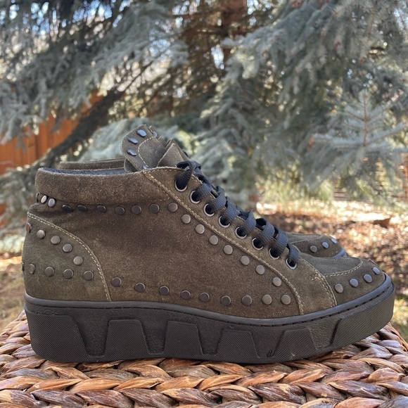 Olive Brown Bronze Studded Suede Platform Lace Up Street Ankle Boot - Picture 3 of 11